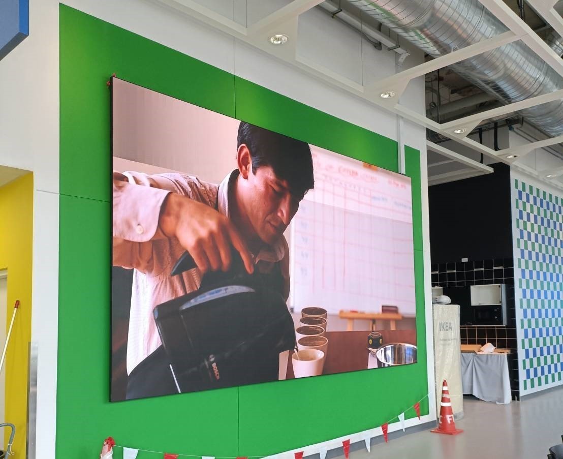 Digital Signage Display System